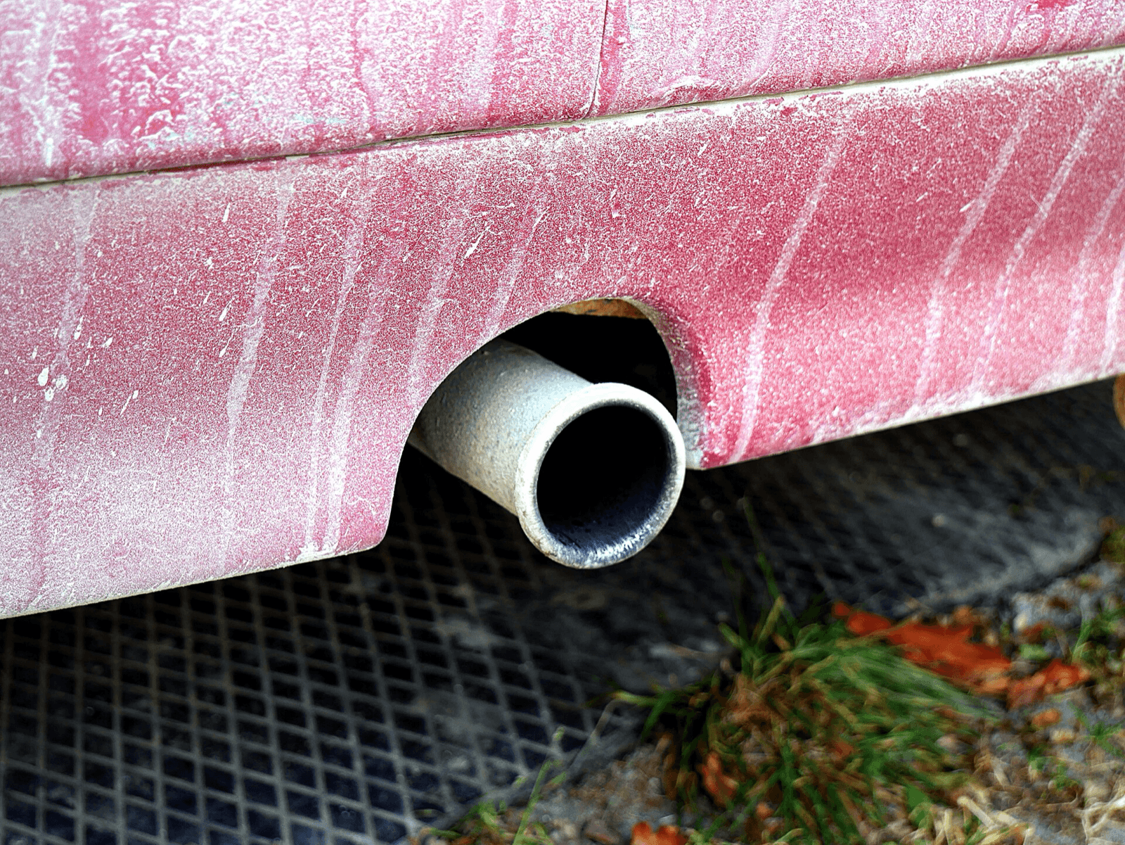Maserati exhaust part used for California privacy page imagery